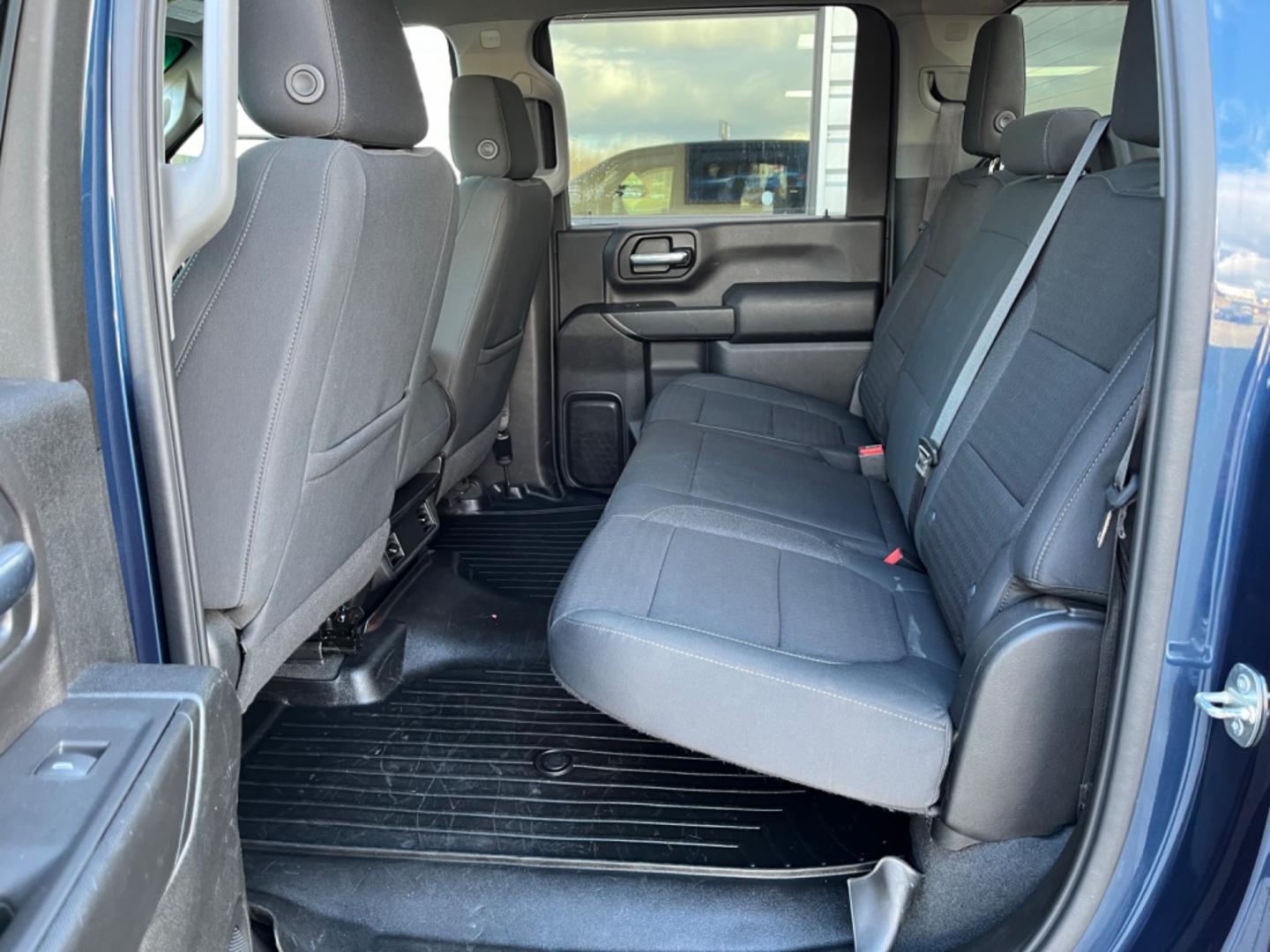 2021 BLUE CHEVROLET SILVERADO 3500H LT (1GC4YTE79MF) with an 6.6L engine, Automatic transmission, located at 1960 Industrial Drive, Wasilla, 99654, (907) 274-2277, 61.573475, -149.400146 - Photo#10